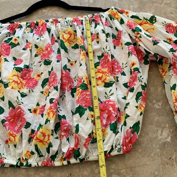 Olivaceous Romantic Floral Balloon‎ Sleeve Crop Blouse Top off the shoulders M - Picture 7 of 9